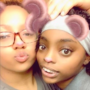 Meet your Posher, Alyssa